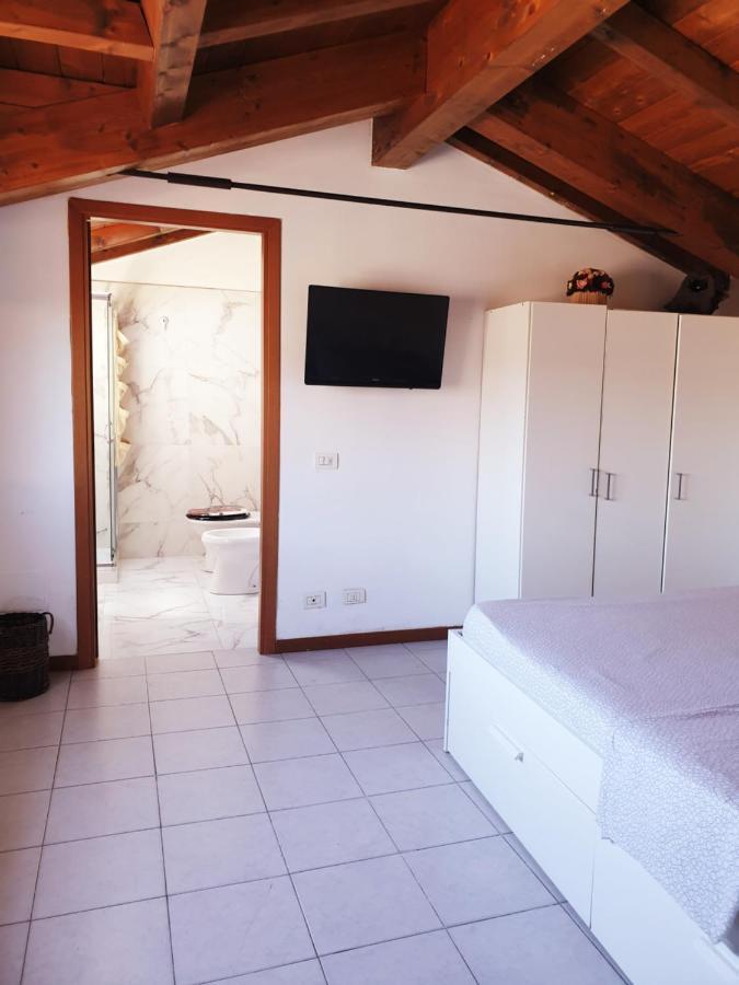 Leonardo Da Vinci / Galeazzi Appartement Milaan Buitenkant foto