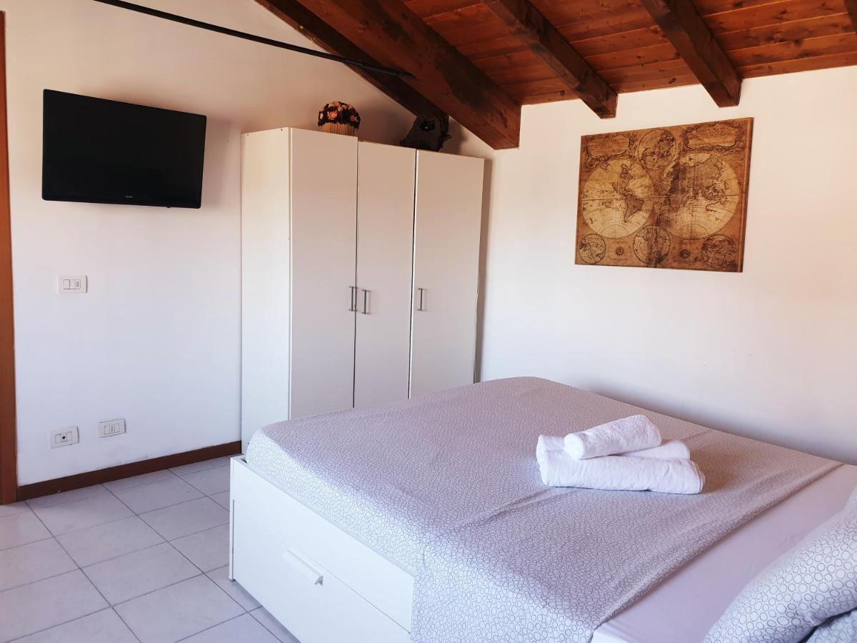 Leonardo Da Vinci / Galeazzi Appartement Milaan Buitenkant foto