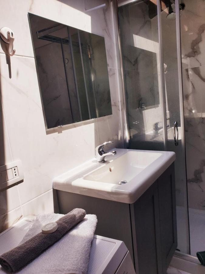 Leonardo Da Vinci / Galeazzi Appartement Milaan Buitenkant foto
